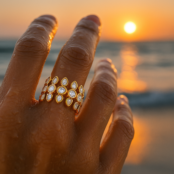 Solina | Pierścionek z błyszczącymi kamieniami szlachetnymi