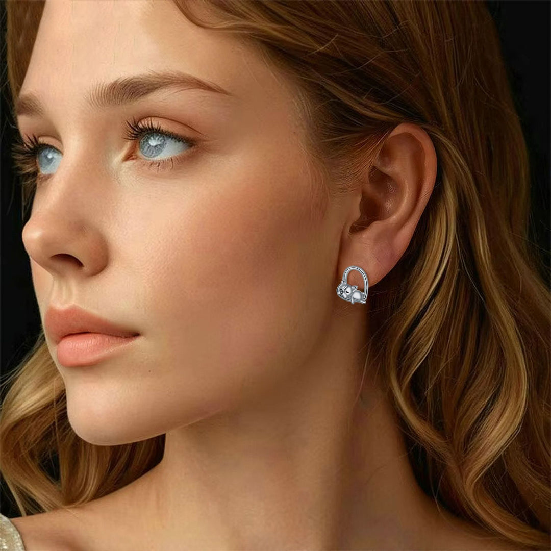 Śpiące szczenię kolczyki ze srebra próby 925