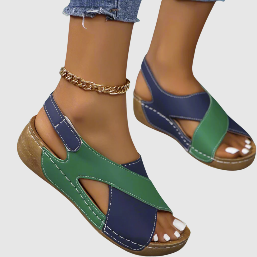 Hildegard - Dwukolorowe sandały skórzane